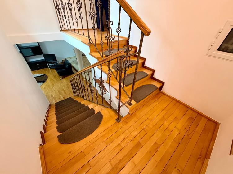 Casa individuala in zona exclusivista P+1+Pod. 5 cam.Util 218mp. Teren 500mp - 22