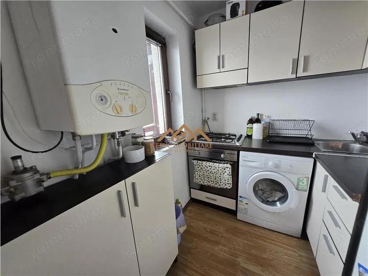 De vanzare | Apartament | Marasesti - 3