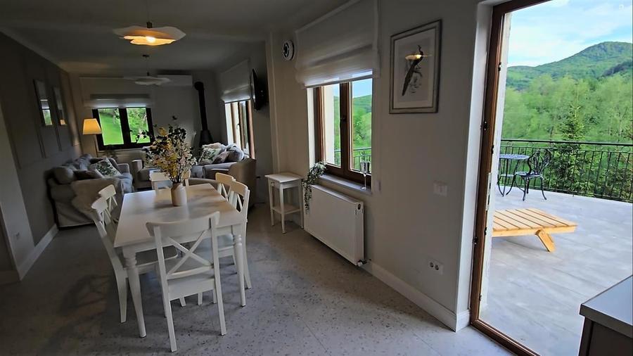 Casa de Vacanta in Bucovina! Zona Turistica Cacica! 0727817187 - 12