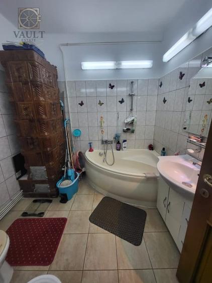 APARTAMENT 3 CAMERE-SEBASTIAN-13 SEPTEMBRIE-LICEUL DIMITRIE GUSTI-BOXA - 22