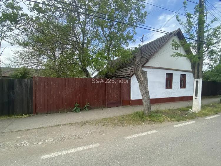 Casa cu teren pentru constructie de vanzare Casa cu teren pentru constructie de vanzare