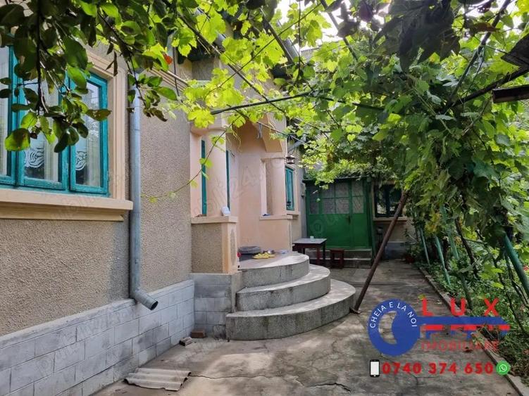 ID 6736 Teren cu casa - DE VANZARE - 9