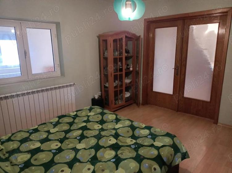 Casa 5 camere,IcIl , 27 7 (deschidere) , pe colt, 3 intrari , gaze,ideal familie firma ,pod 100mp - 5