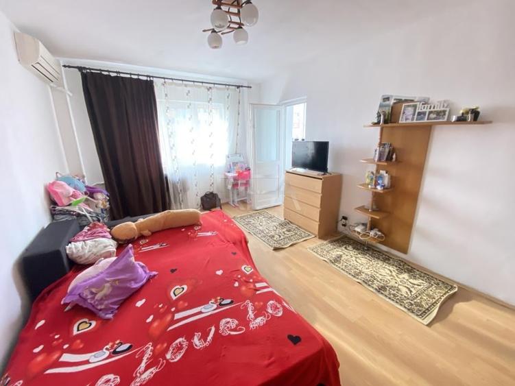 Garsoniera-Bloc Stradal- Calea Rahovei - 1