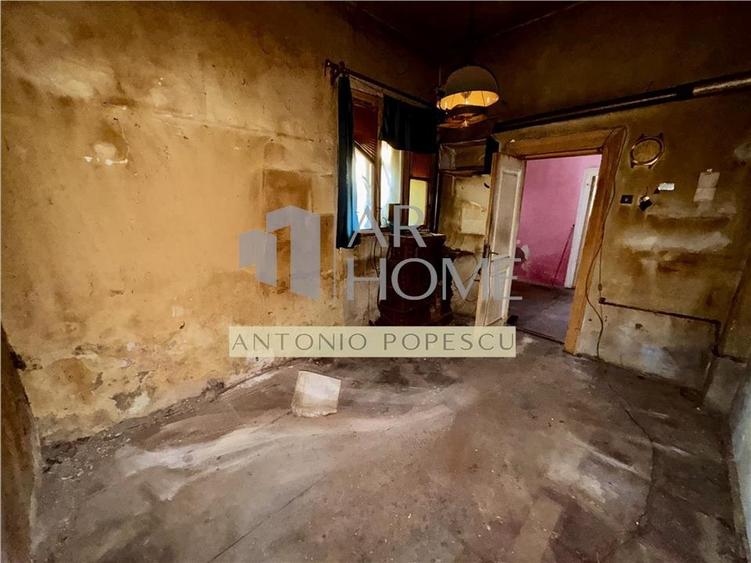 Casa 4 camere, 2 intrari, Ploiest, Bd. Castanilor - 21
