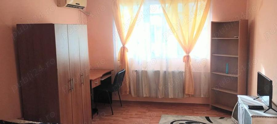 Garsoniera de inchiriat ?iglina I (A-uri), Str. Brailei - 3