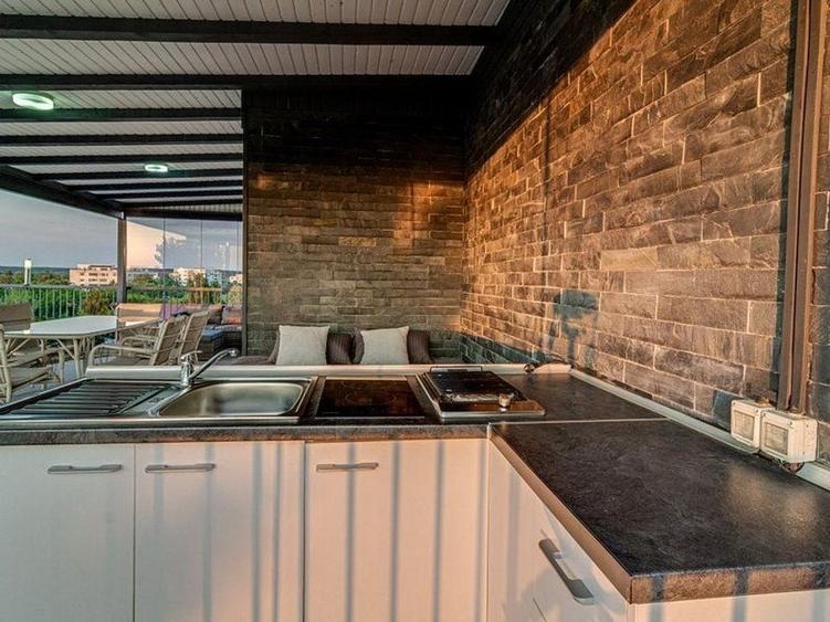 NOU!3 camere 160 mp utili, GARDEN FLOOR 80 mp, LAKE VIEW! - 33