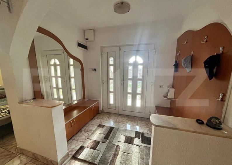 Casa de vanzare , 258.00 utili + 418 teren, zona Closca - 1