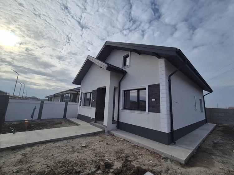 Casă de vânzare 5 camere sos Cernica str GrădinaRilor - 7