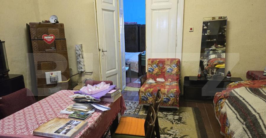 Casa de vanzare, 6 camere, 137 mp, teren 579 mp, zona semice - 9