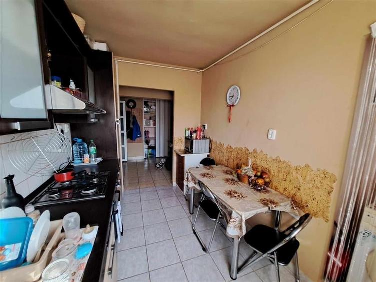 RECO Apartament ultracentral Salonta - 4