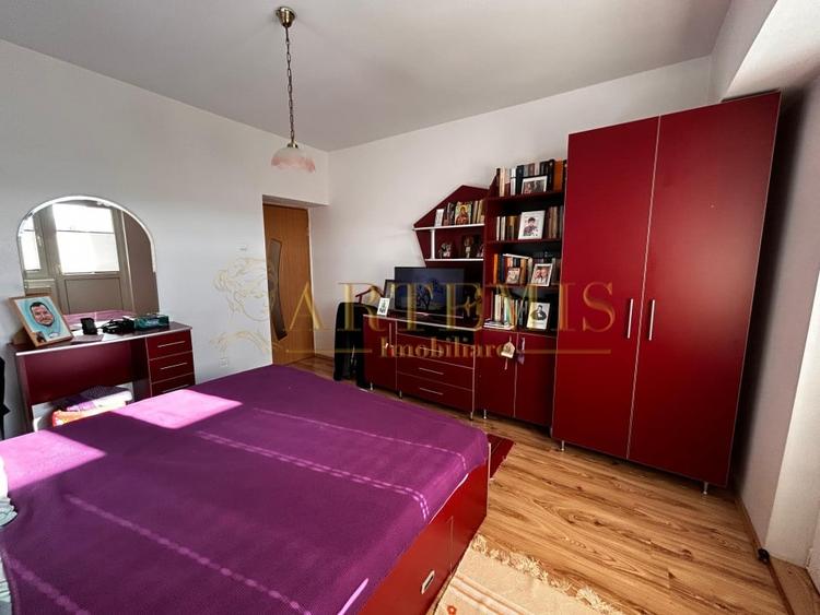 Apartament de 2 camere, decomandat, 60 mp., zona Centrala. - 4