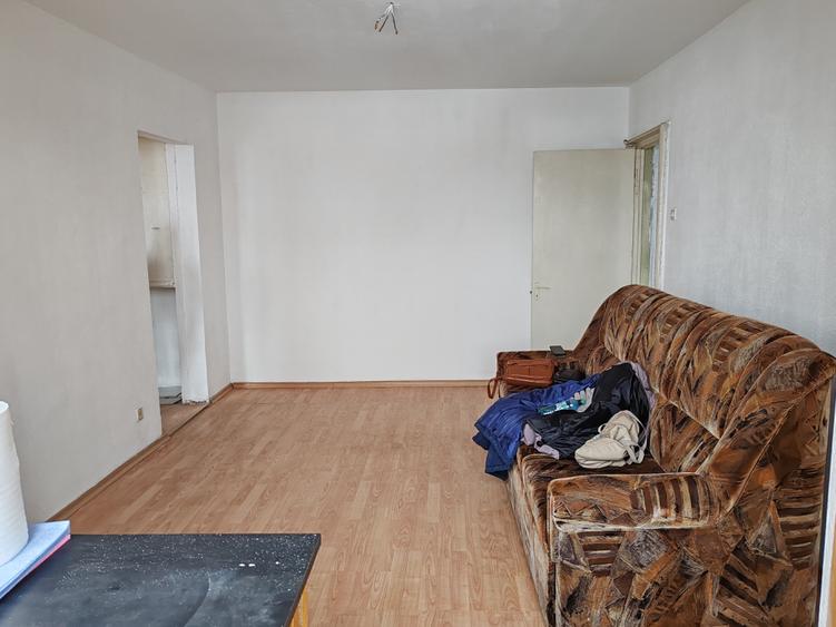 Apartament 2 camere liber la vanzare zona Fartec - 5