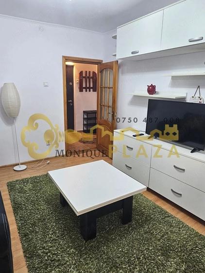 Garsoniera spatioasa | Mobilata modern | - 1