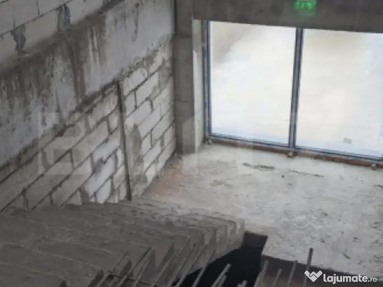 Spa?iu comercial de mari dimensiuni, 400 mp, Exterior Sud - 9