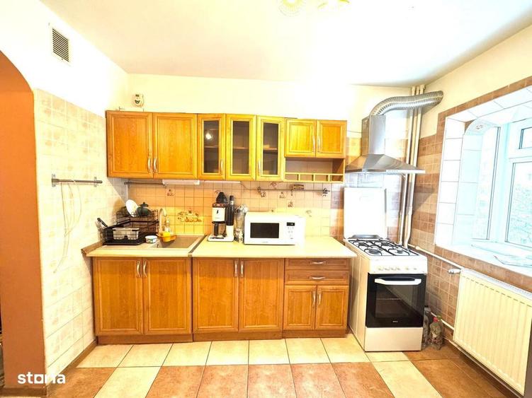Apartament 3 camere de inchiriatNerva Traian | Loc parcare | 2 bai - 8