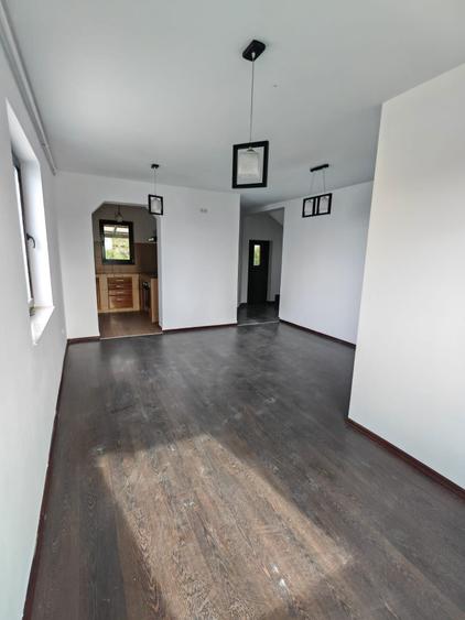 Inchiriez Casa P+E, 3 camere Cristesti zona Materom - 6