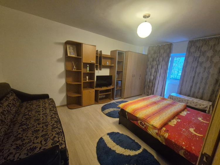 13 Septembrie,Sebastian, vav Kaufland, - 2