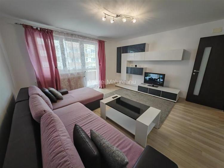 Inchiriem Apartament 2 Camere, Modern, Decomandat, Tractorul - Urban