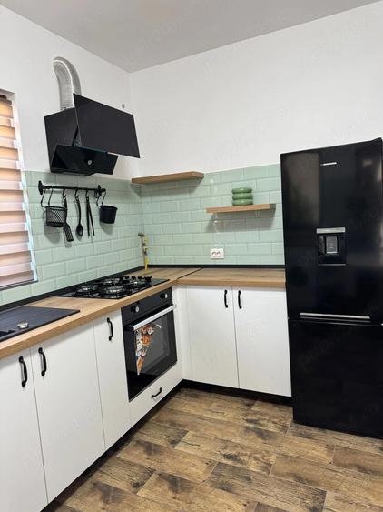 Casa de vanzare Ro?iori de Vede - 9