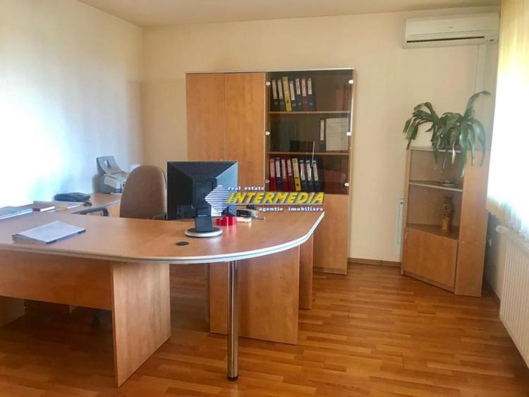 Cladire de Birouri I pretabila Pensiune, cabinete Medicale I Cetate I - 1