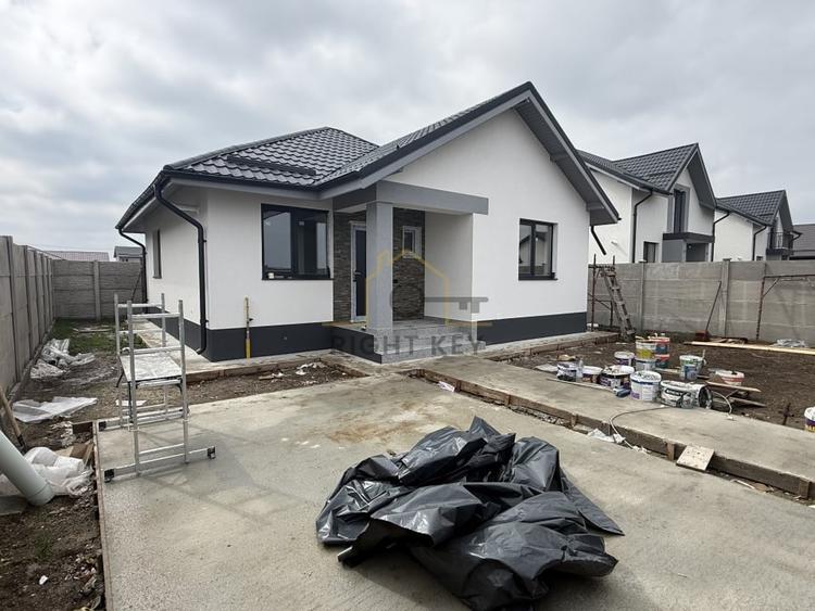 Casa Noua 3 Camere, Placa, STB in zona, Teren 280 mp, Comision 0% - 2