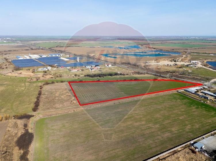Oportunitate de investitie Teren 15,000mp la iesirea spre Sofronea - 3
