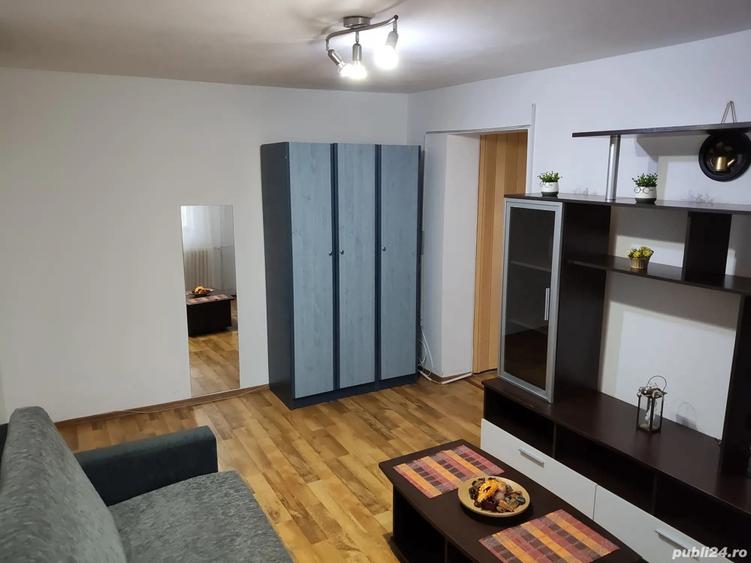 Proprietar inchiriez apartament cu 2 camere - 3