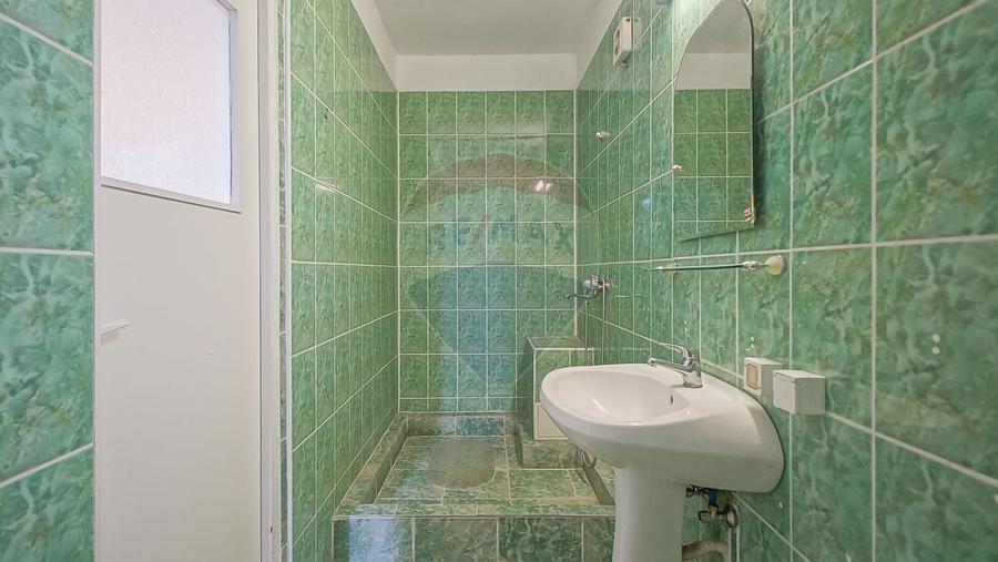 CENTRAL - Vila  DE INCHIRIAT  - pretabila diverse businessuri - 25