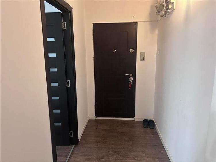 RECO Apartament 3 camere zona Rogerius etaj 2 - 7