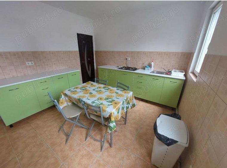 Inchiriere camere vila - 13