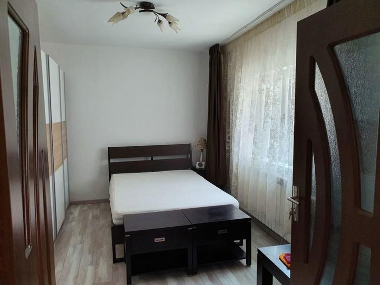 Inchiriez casa Lacul Tei - 2