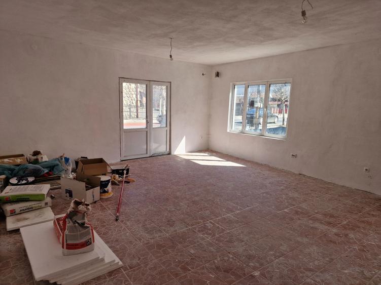 Casa de vanzare oras Brezoi - 6