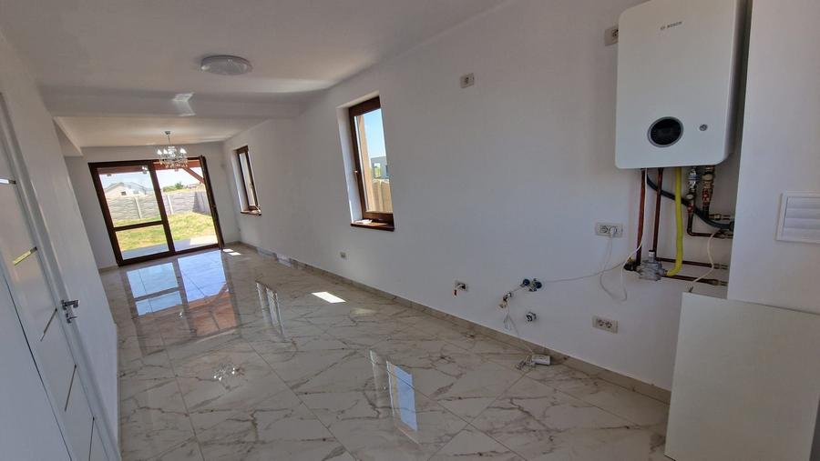 De vanzare 1/2 Duplex Sacalaz - 7