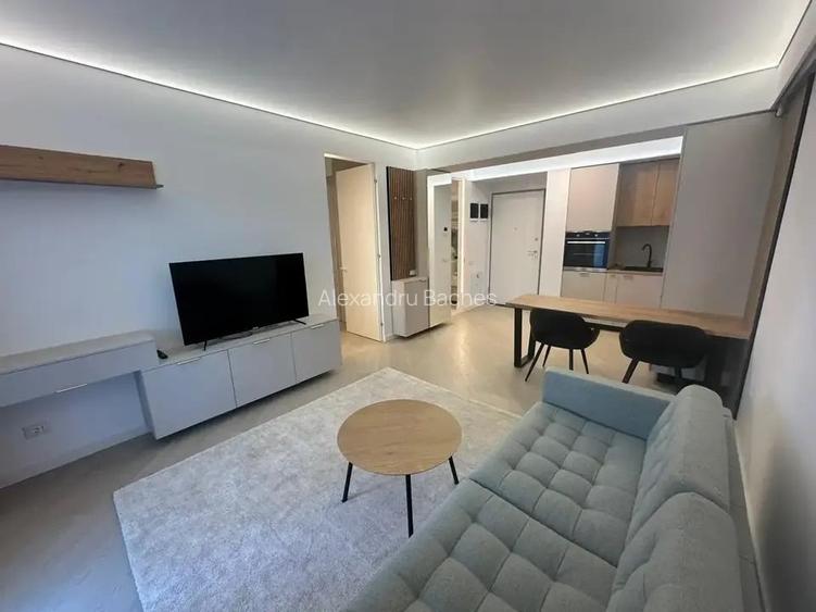 Apartament 2 camere lux prima inchiriere in Cortina North Pipera!
