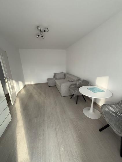 Apartament de vanzare - 4
