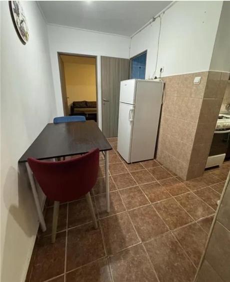 Apartament 3 camere , 7 Noiembrie , UMF - 7