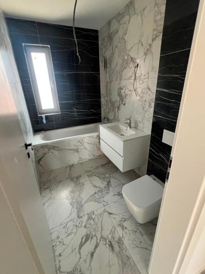 Apartament cu 3 camere decomandat în Giroc