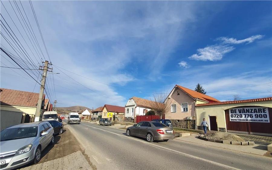 Oferta in Slimnic ! Casa saseasca pe un singur nivel, cu 2.021mp teren - 1