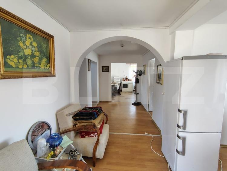 Proprietate 10 camere pentru investitie, teren 1320 mp, Comuna Mociu - 2