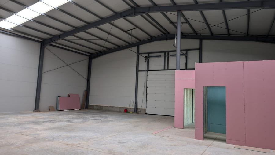 Hala Modernă de Lângă Autostrada A0 – Spațiul Ideal pentru Afacerea Ta! - 17