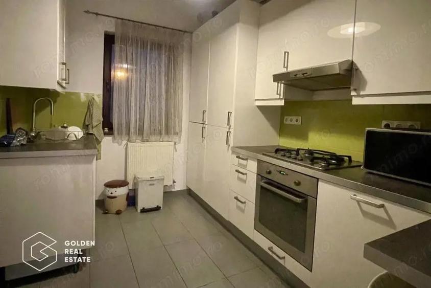 Apartament cu 5 camere ?i demisol mare, 2 bai, intrare separata - 10