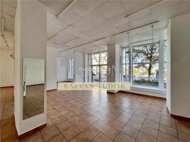 Spatiu comercial , 211mp , ultracentral , Ploiesti