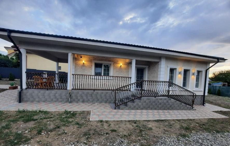 Pf. Se Inchiriaza In Spate Hanul Visoianu - 8