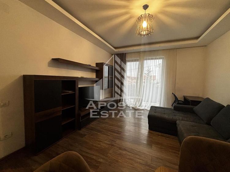 Apartament cu 2 camere, decomandat, loc de parcare, Dumbravita - 3