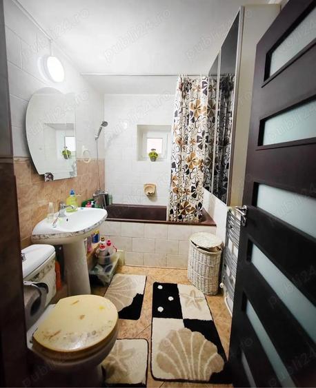 Apartament de vanzare - 4