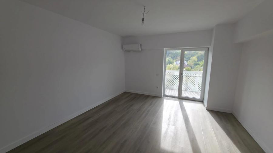 Apartament cu 2 camere decomandat în Alexandru cel Bun