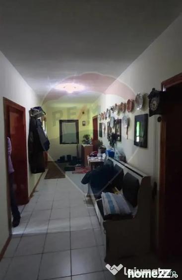 Casă cu 4 camere cu Teren 11769 Mp în Munteni
