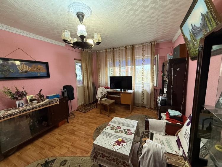 Apartament, 2 camere, 54 mp, decomandat, Rovine, Zona Cofetaria Damarin - 3