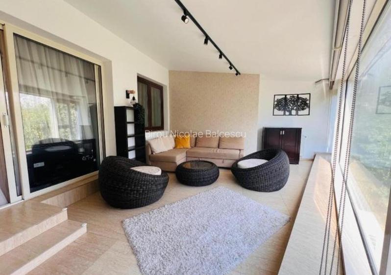 Apartament 2 camere Lux+30 mp Terasa in Bloc Nou vizavi de Mall Vitan Apartament 2 camere Lux+30 mp Terasa in Bloc Nou vizavi de Mall Vitan
